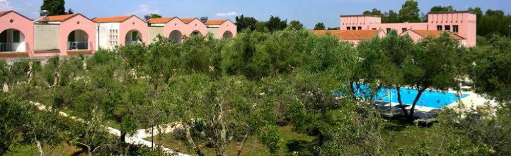 Family Village Otranto Alimini Exteriör bild